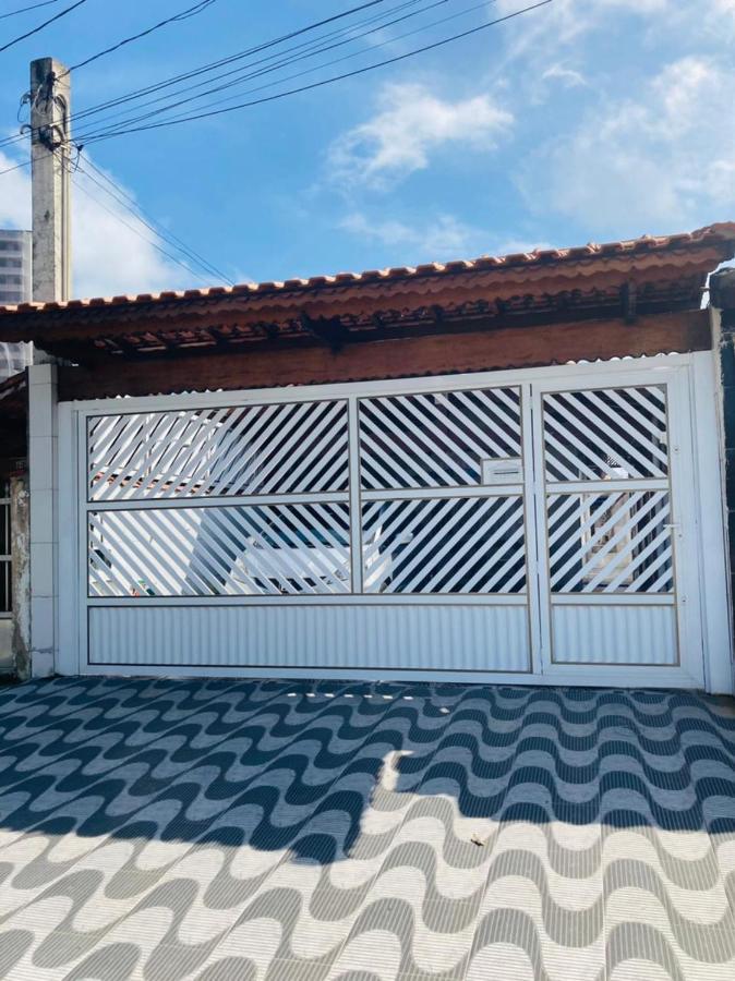 Casa Moderna E Aconchegante Com Opcao De Piscina Aquecida Cobrado A Parte, Ampla Area Gourmet Com Churrasqueira Em Deck Coberto Frente A Piscina, Aconchegante Sala De Estar Com Lareira, Ampla Garagem Para 4 Carros, Casa Pe Na Areia A 50 Metros Da Pra Прая Гранде Екстериор снимка