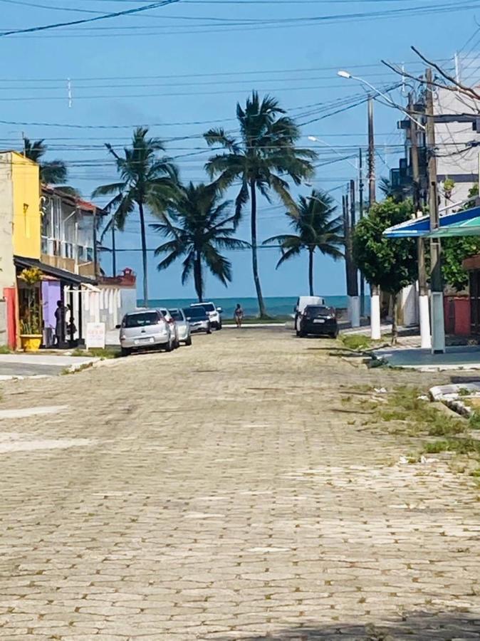 Casa Moderna E Aconchegante Com Opcao De Piscina Aquecida Cobrado A Parte, Ampla Area Gourmet Com Churrasqueira Em Deck Coberto Frente A Piscina, Aconchegante Sala De Estar Com Lareira, Ampla Garagem Para 4 Carros, Casa Pe Na Areia A 50 Metros Da Pra Прая Гранде Екстериор снимка